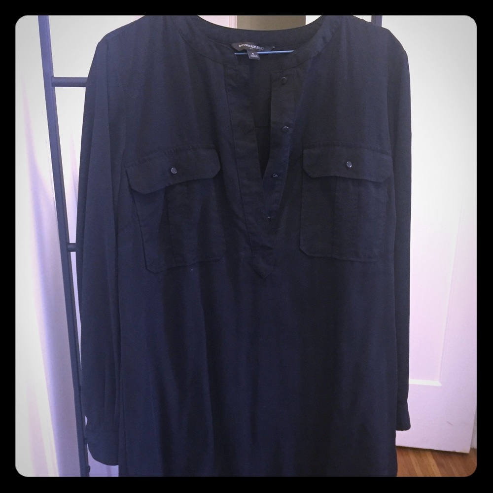 Black knee-length shirt dress