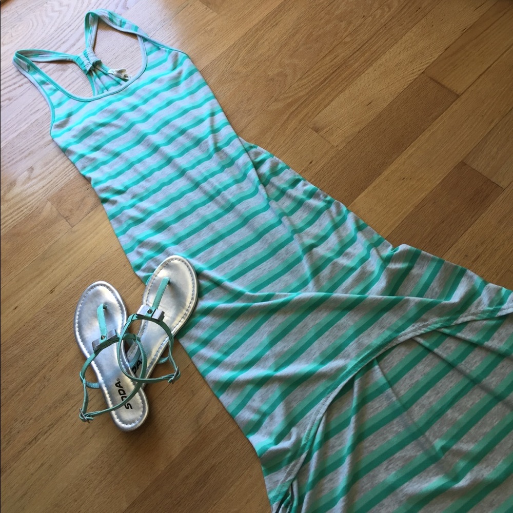 BUNDLE‼️ Dress, Shoes, & Bralette