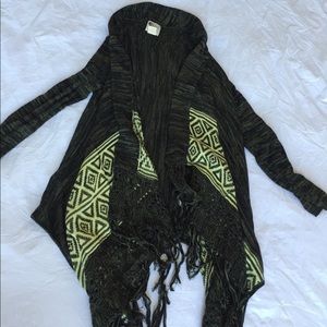 BILLABONG patterned cardigan with fringe