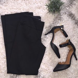 Express Studio Stretch Editor Pants size 2 Black