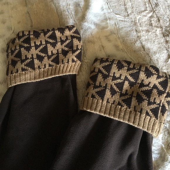 New still attached in box tall boot socks - Picture 3 of 4