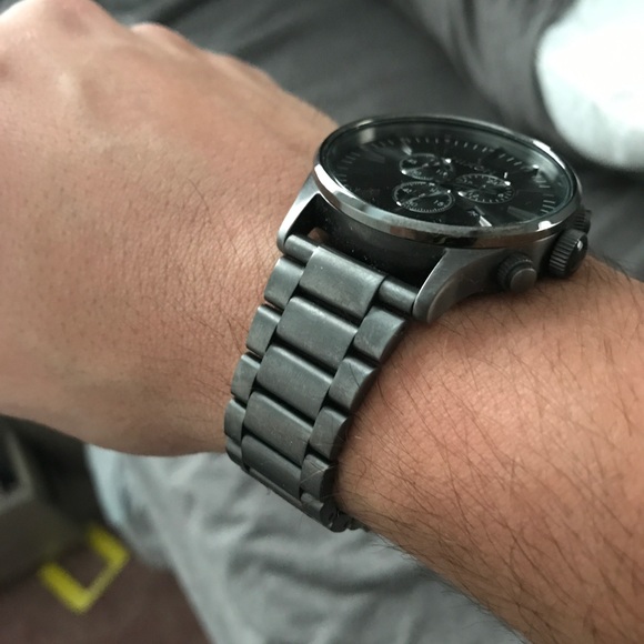 Nixon watch - Picture 4 of 4