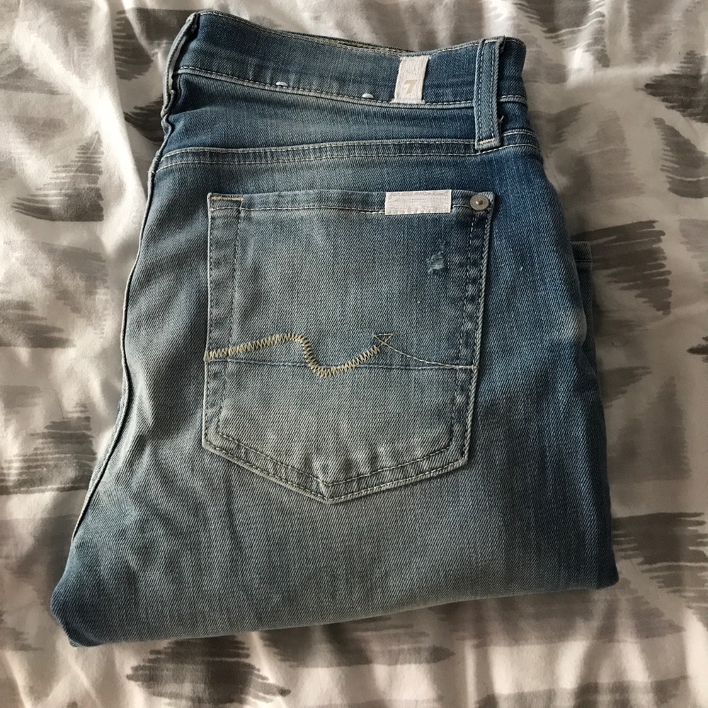 Seven 7 distressed acid washed skinny jeans!