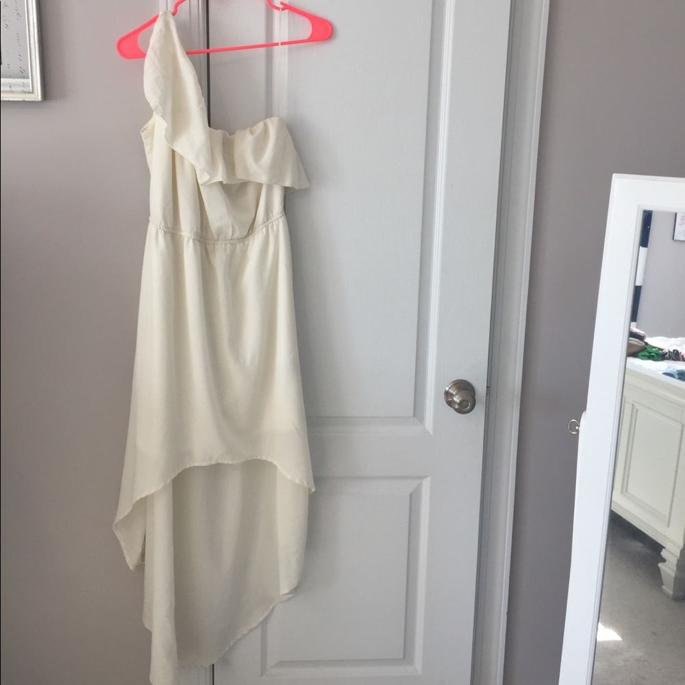 White high low dress