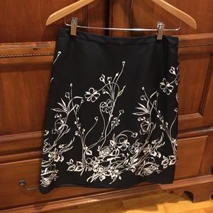 🎉🎉SALE🎉Ann Taylor black silk A-line skirt