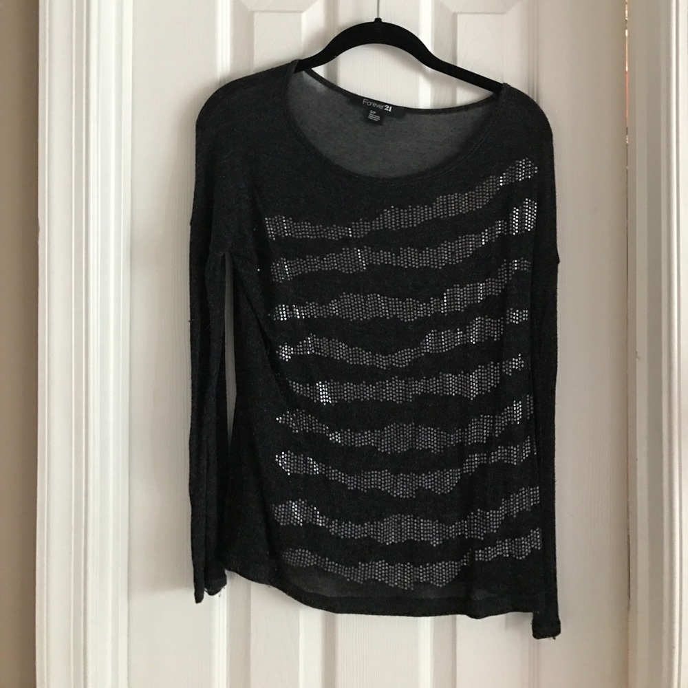 Forever 21 long sleeved shirt