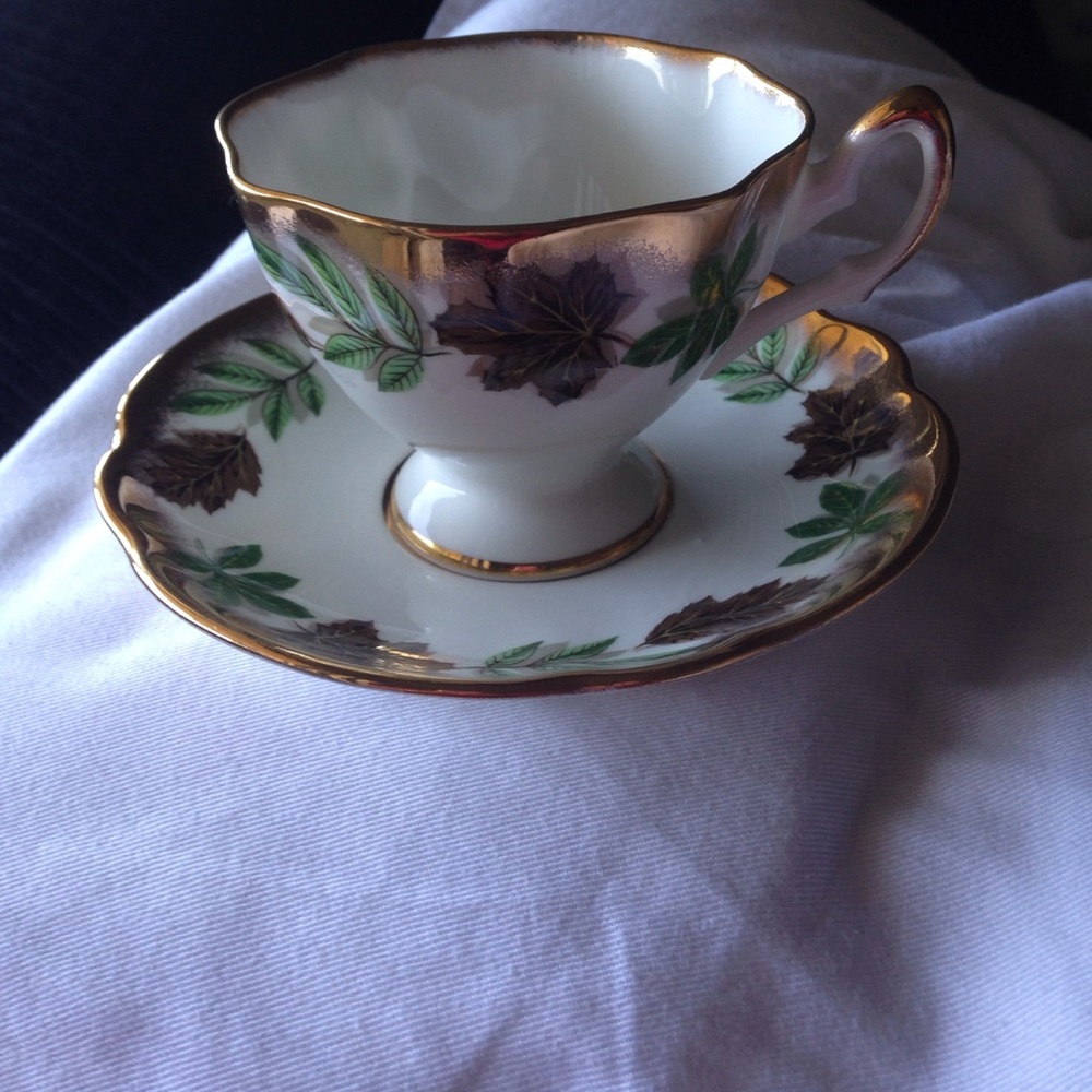 Vintage lalisbury tea set