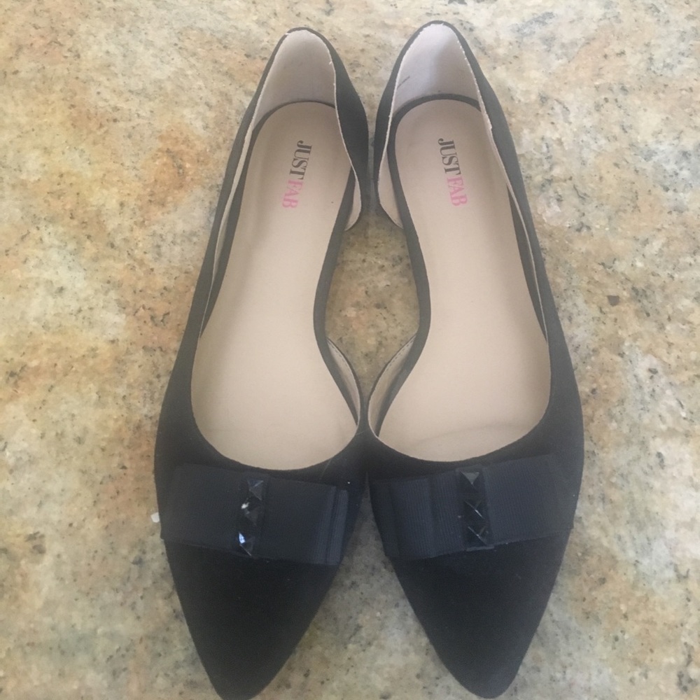 Black flats. Size 7.5.