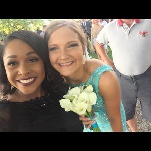 Meet your Posher, Brooke