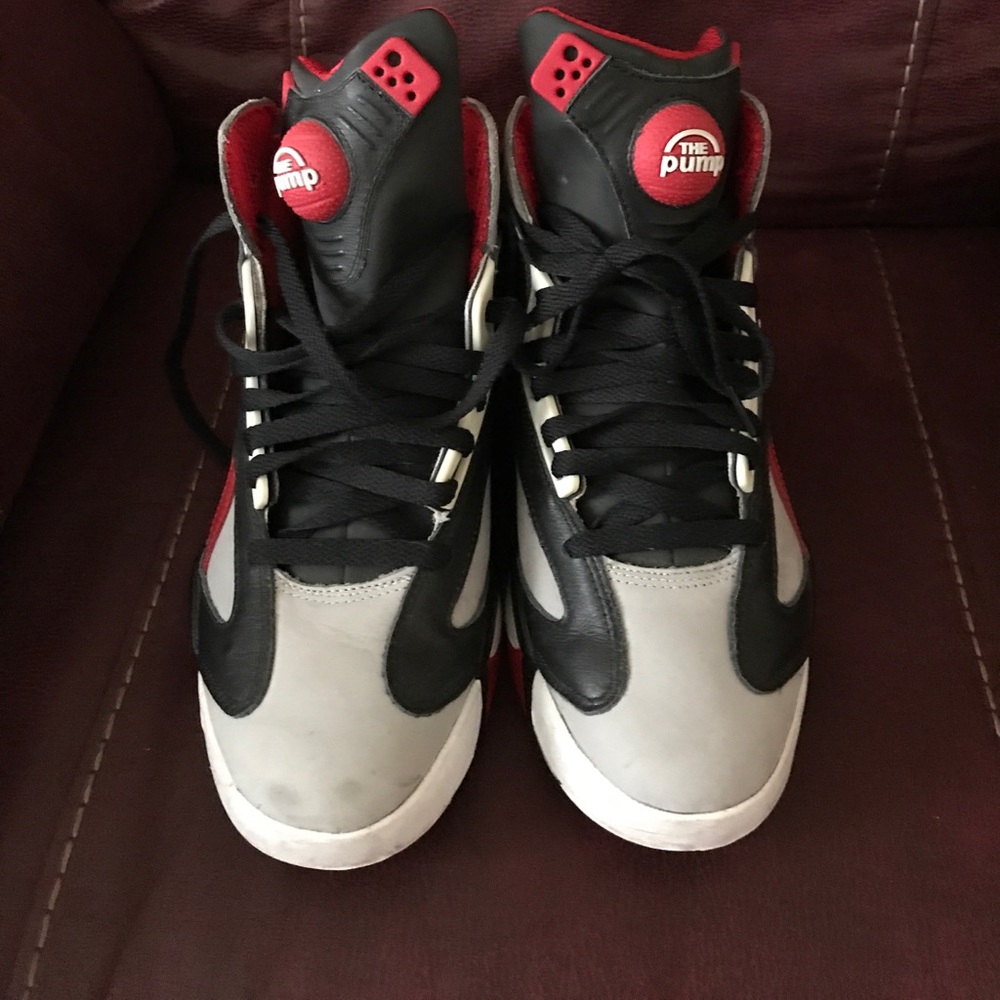 Reebok shaq's pump