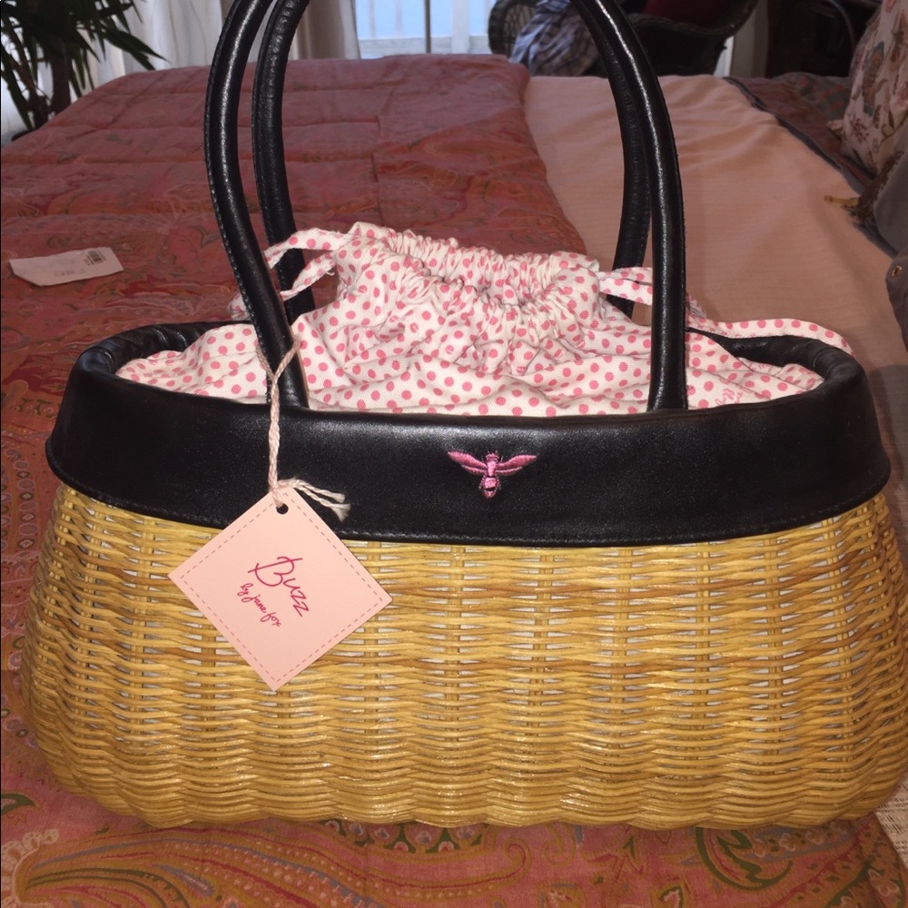 Buzz by Jane Fox Straw purse