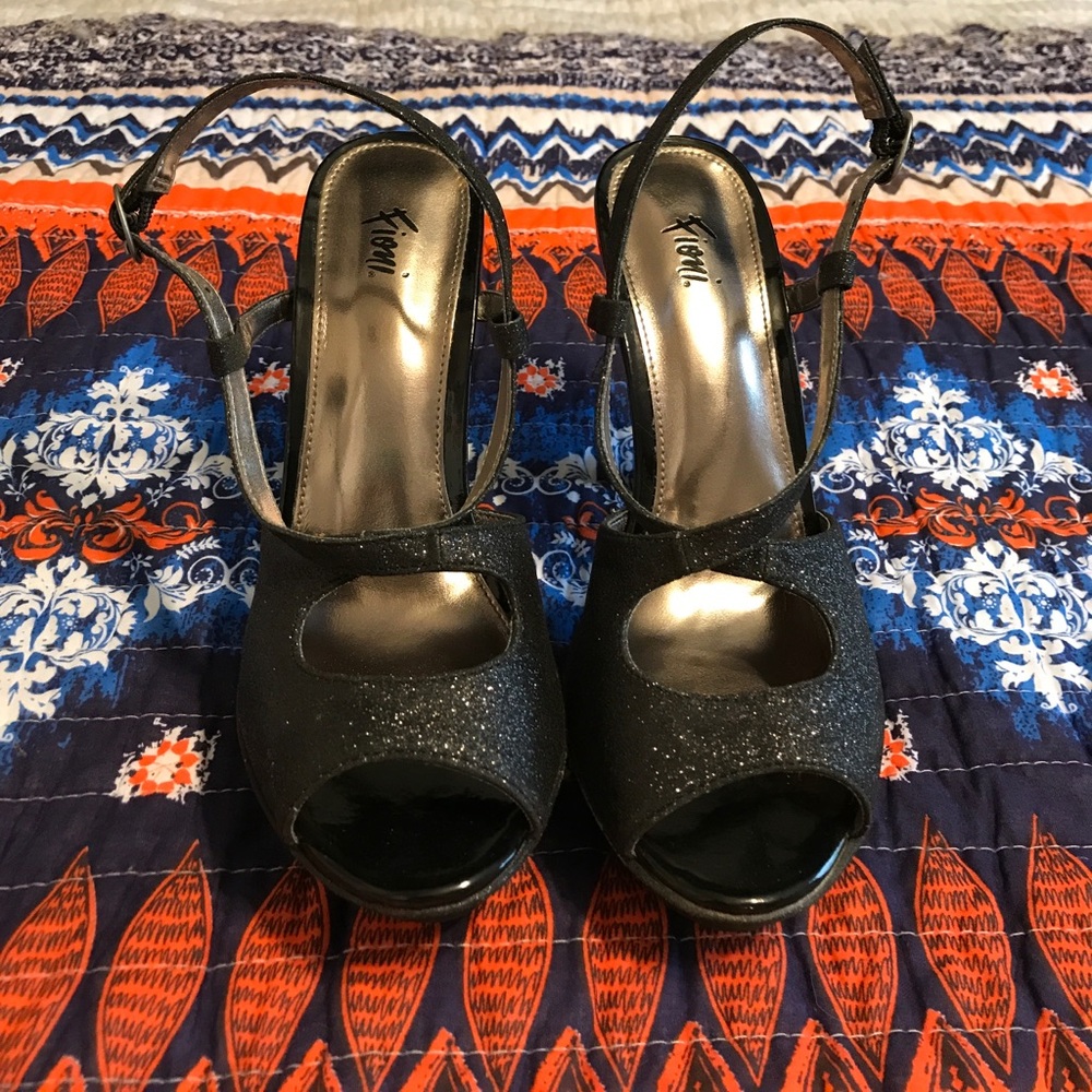 Black sparkly Fioni  high heels