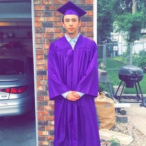 Meet your Posher, Daniel