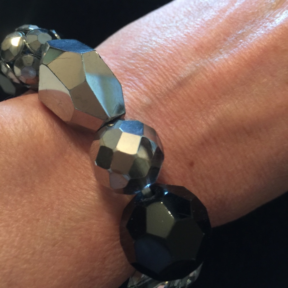 Cache Bracelet - Picture 2 of 3