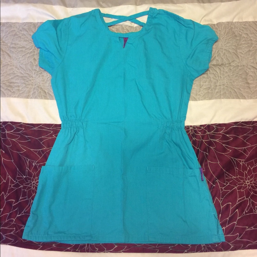 XS Scrub Top