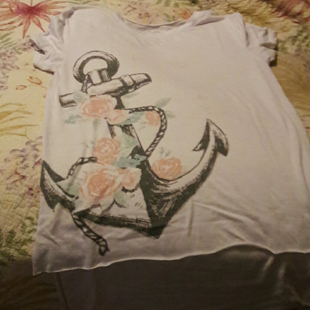 Anchor floral tee shirt white