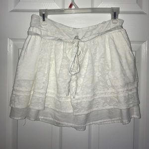 White mini tiered lace skirt