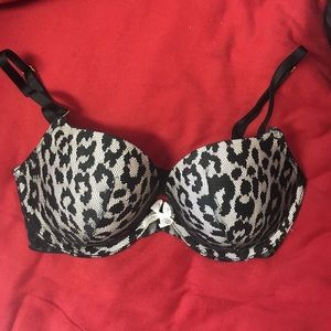 VS leopard push-up bra 32D