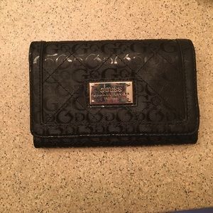 Guess wallet