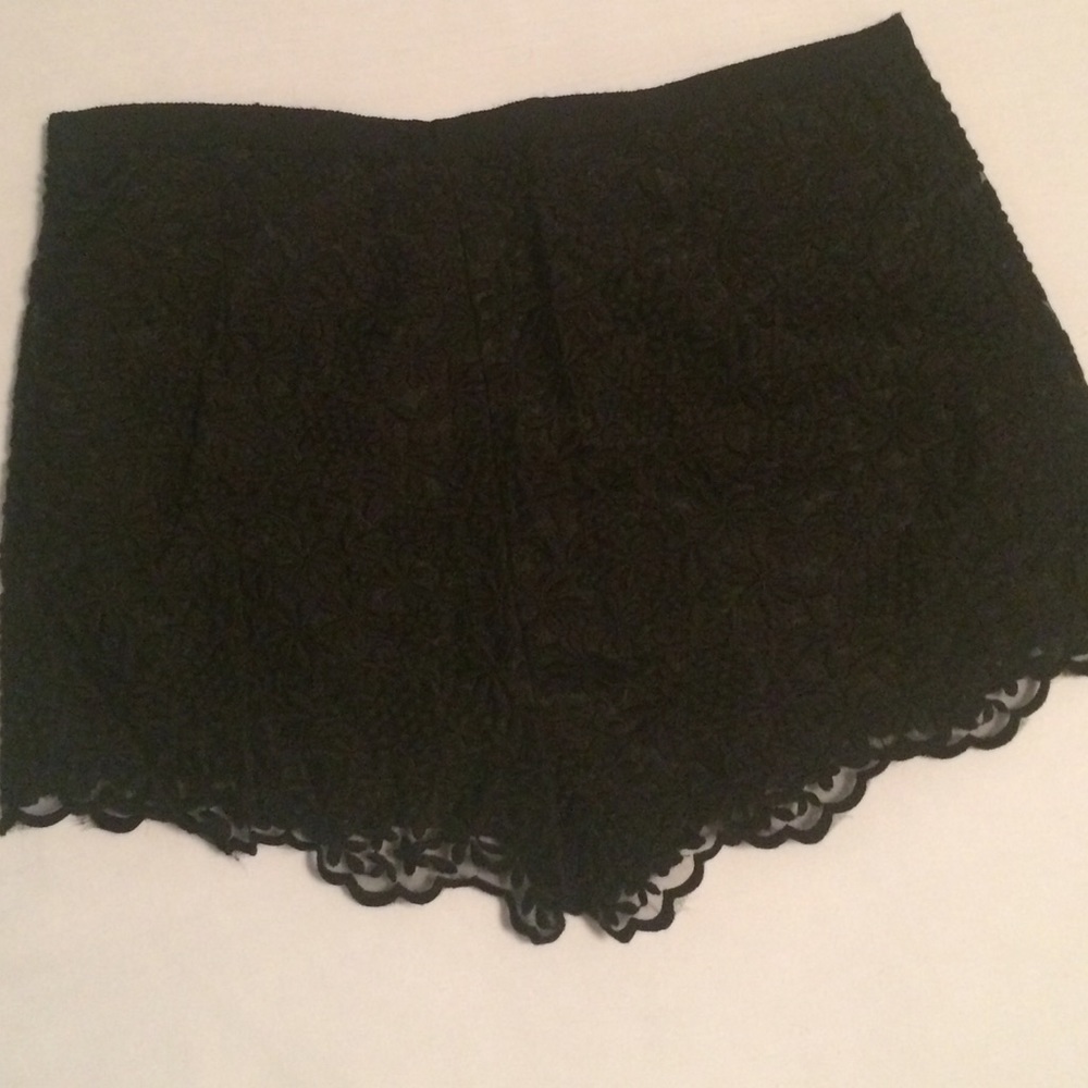 Black embroidered lace shorts