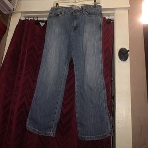 Old Navy jeans size 6 capris