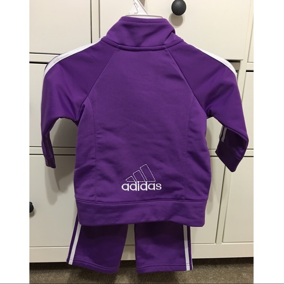 Adidas 2 pc toddler tracksuit  12 mos. NWT - Picture 3 of 4