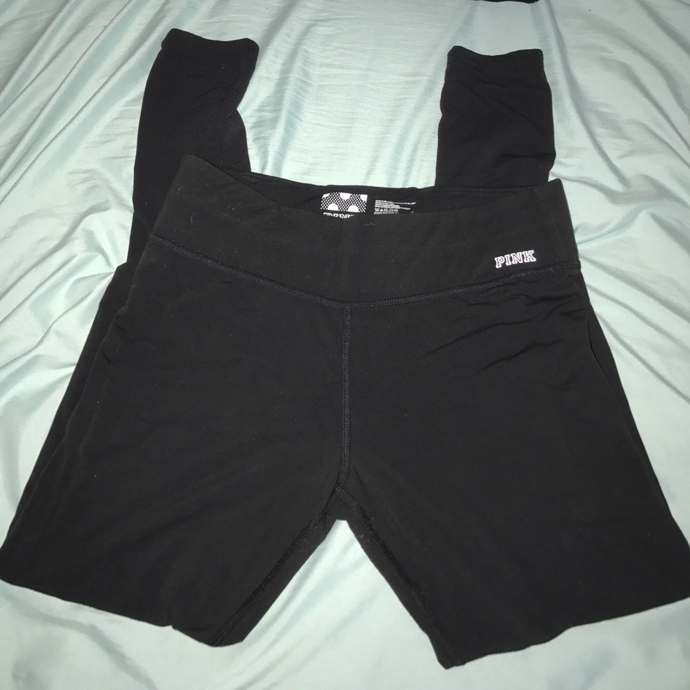 VS PINK ULTIMATE FLEECE YOGAS!