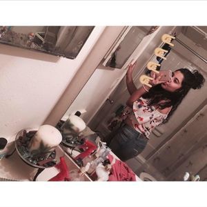 Meet your Posher, Janet