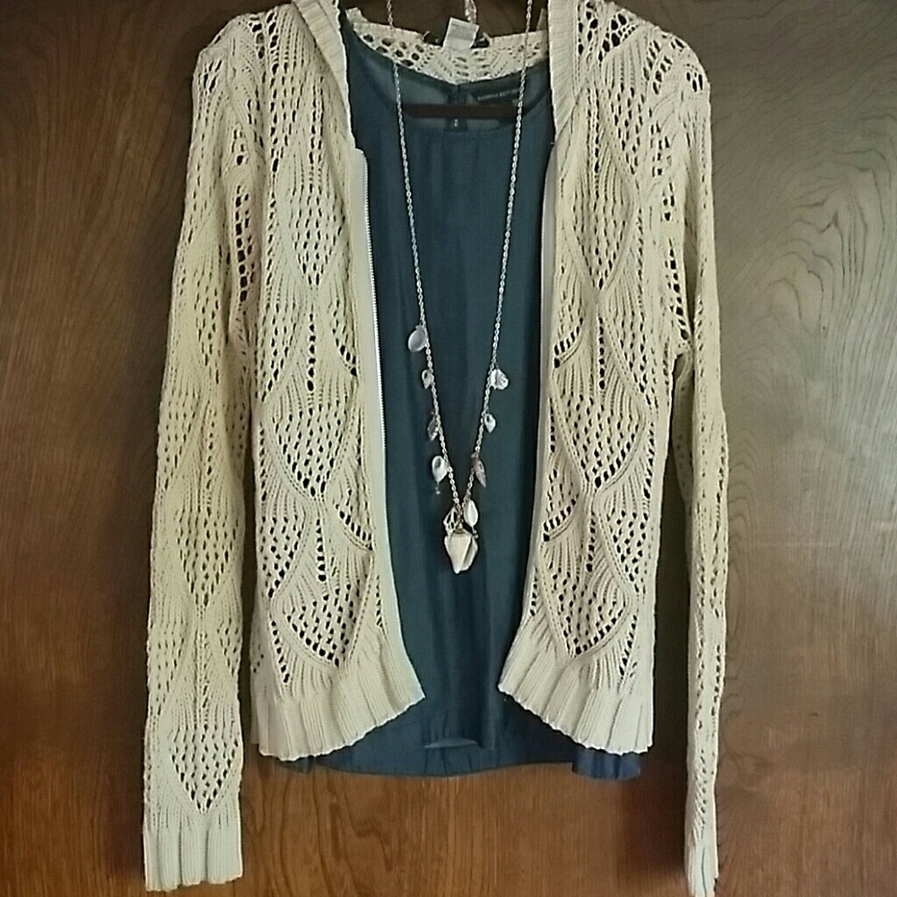 Cream knit sweater by cabi