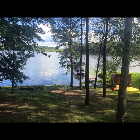 Meet Your Posher, Alyssa - Picture 4 of 8