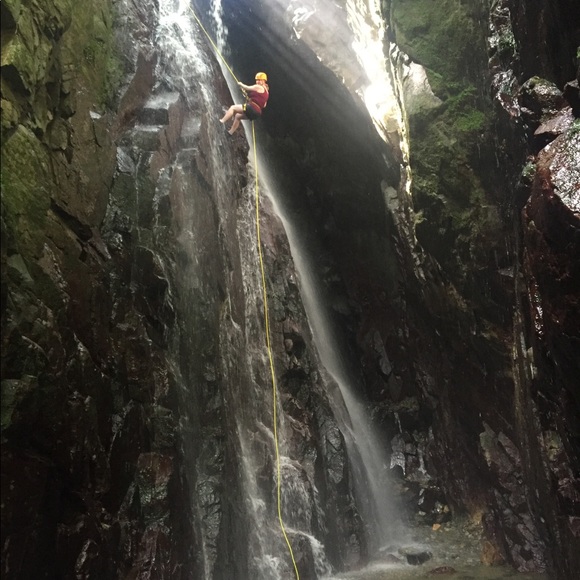 Meet Your Posher, Alyssa - Picture 8 of 8