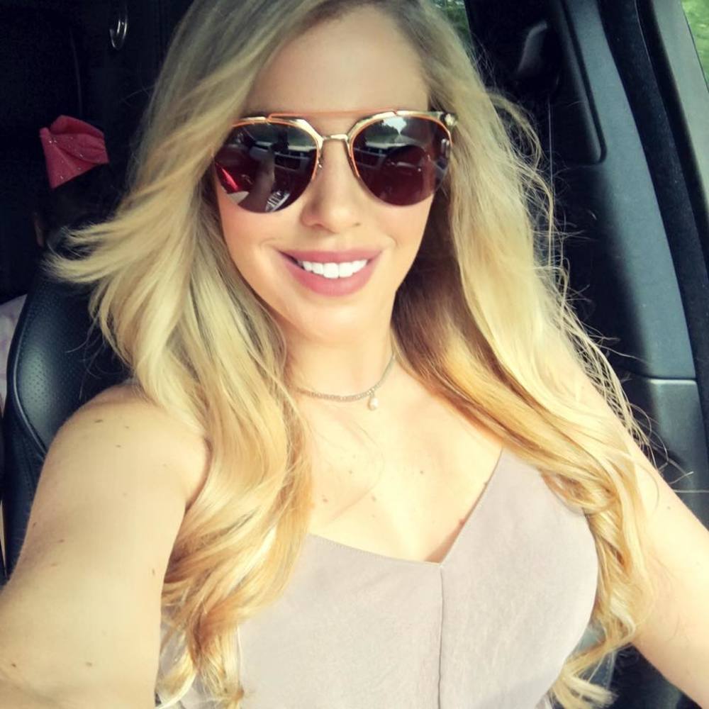 Meet your Posher, Liz