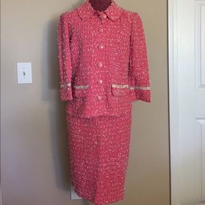 ST. JOHN COLLECTION PINK KNIT 2 PC SKIRT SET