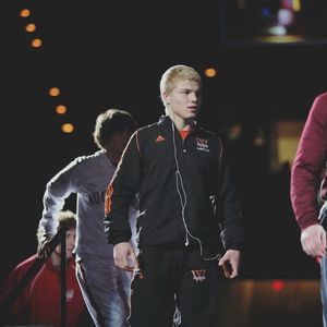 Meet your Posher, Cross