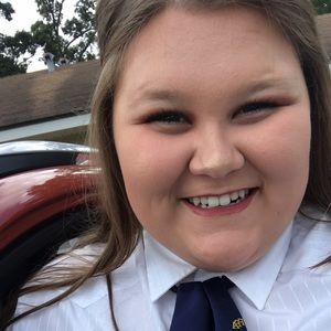 Meet your Posher, Cali