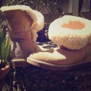 UGG Bailey Button Boot