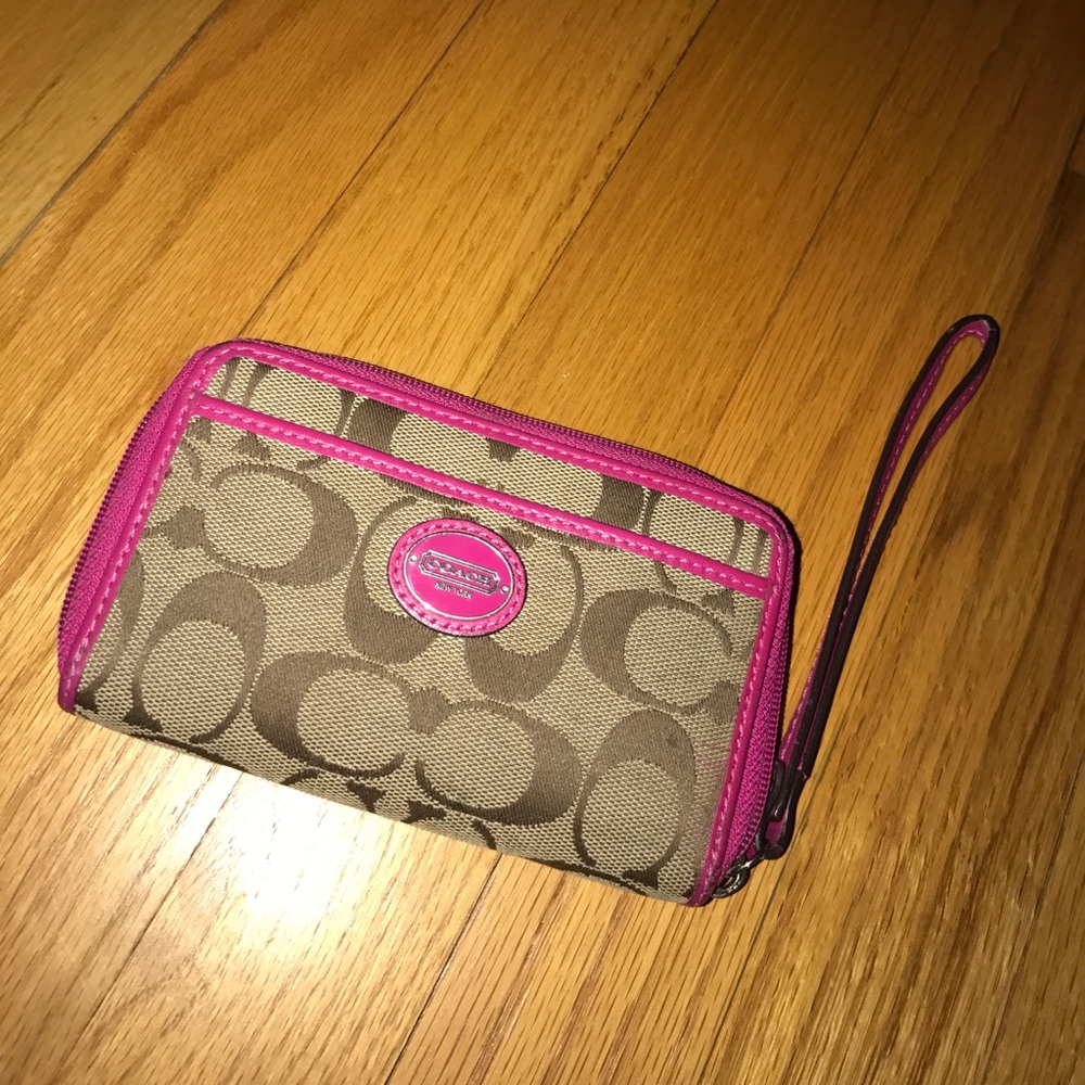 Coach Wristlet