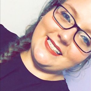Meet your Posher, Brianna