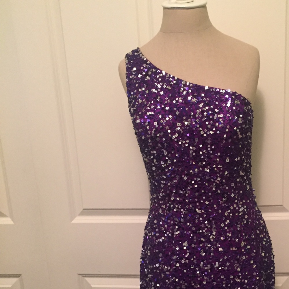Purple Sequined Formal Dress
