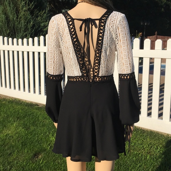 CROCHET & LACE DRESS 1 Left - Picture 7 of 8