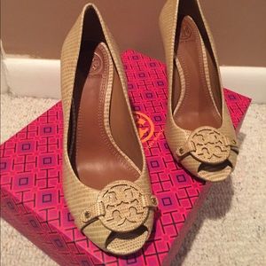 Tory burch wedge