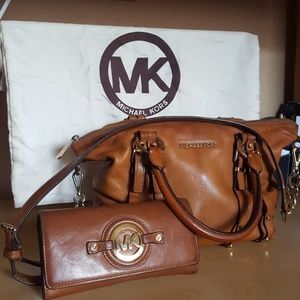 MICHAEL KORS