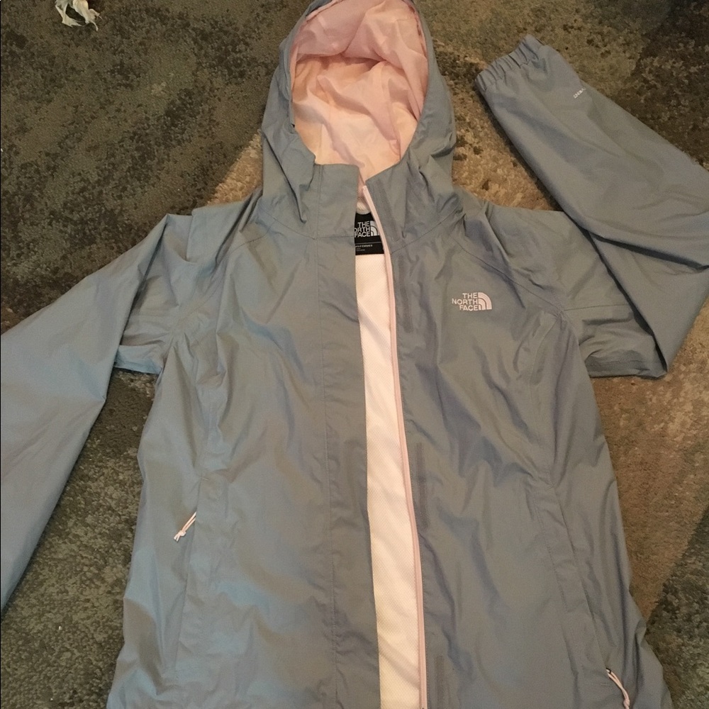 NWOT North Face lightweight jacket. Size Medium