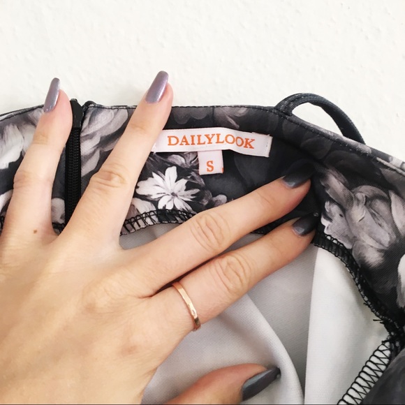 🛑Front Slit Floral Midi Bodycon Dress - Picture 5 of 6