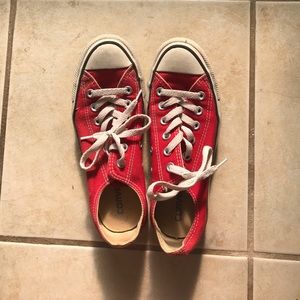 red low top converse