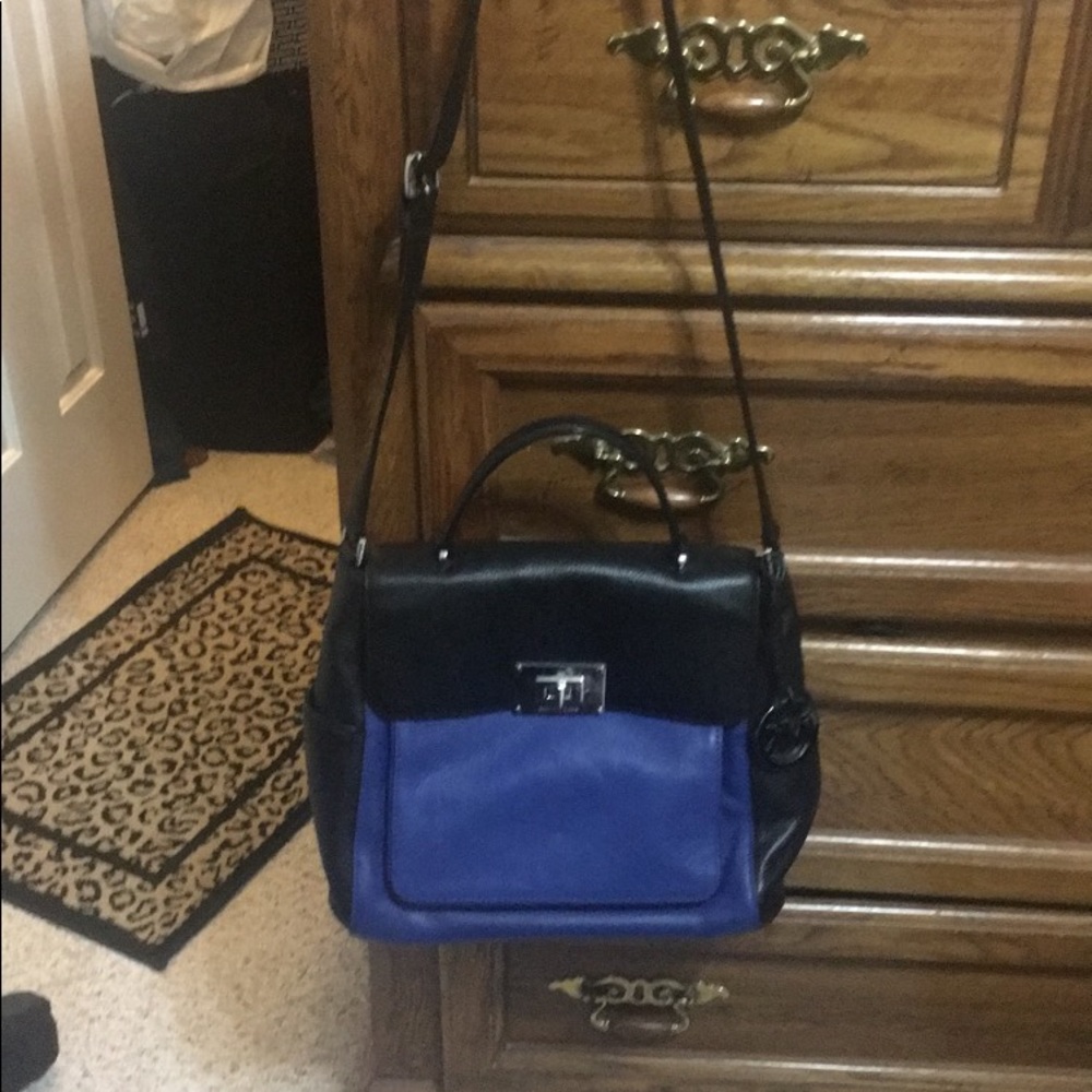 Michael Kors Sloan XL Satchel