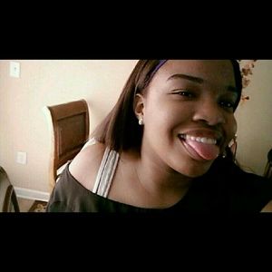 Meet your Posher, Destiny