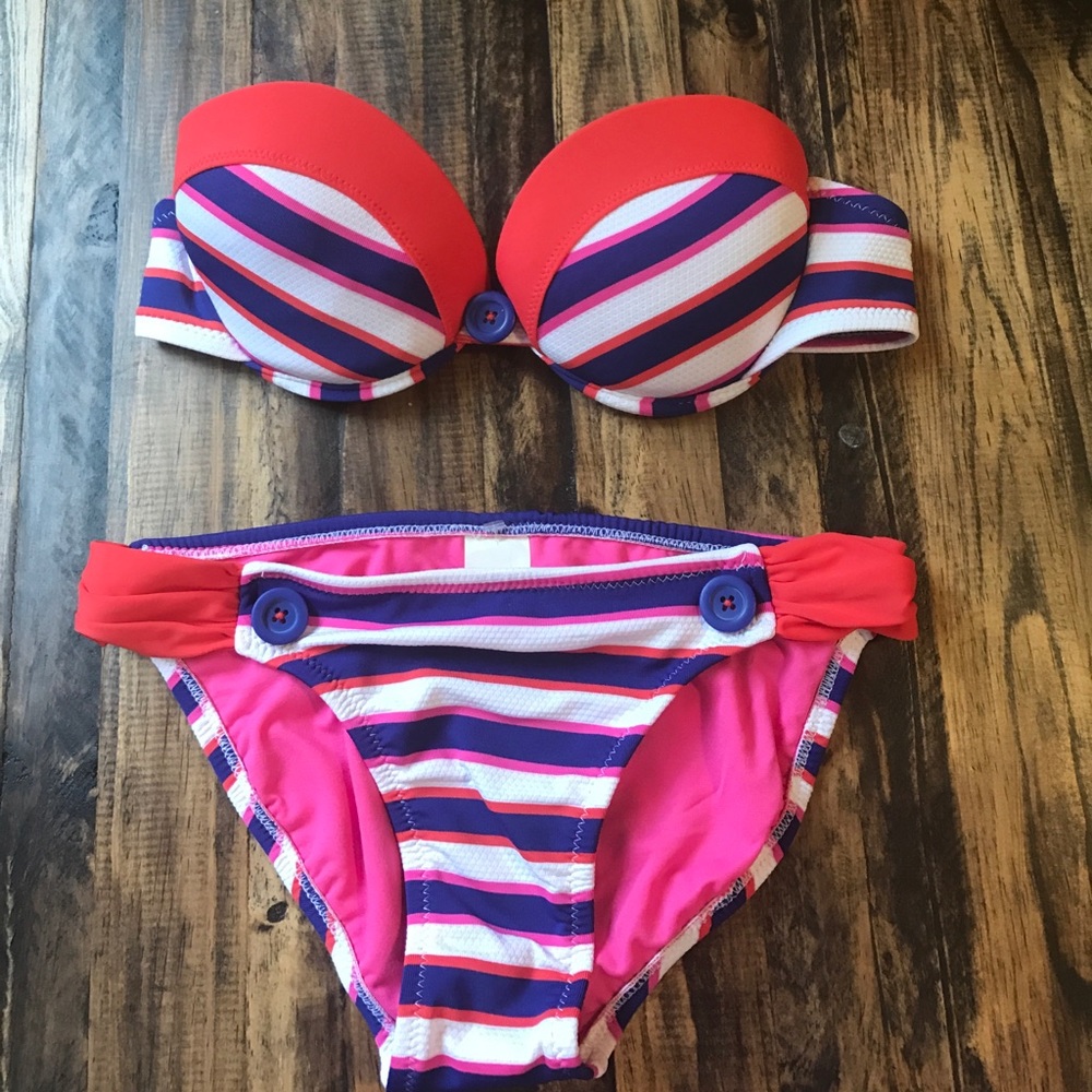 Striped bikini