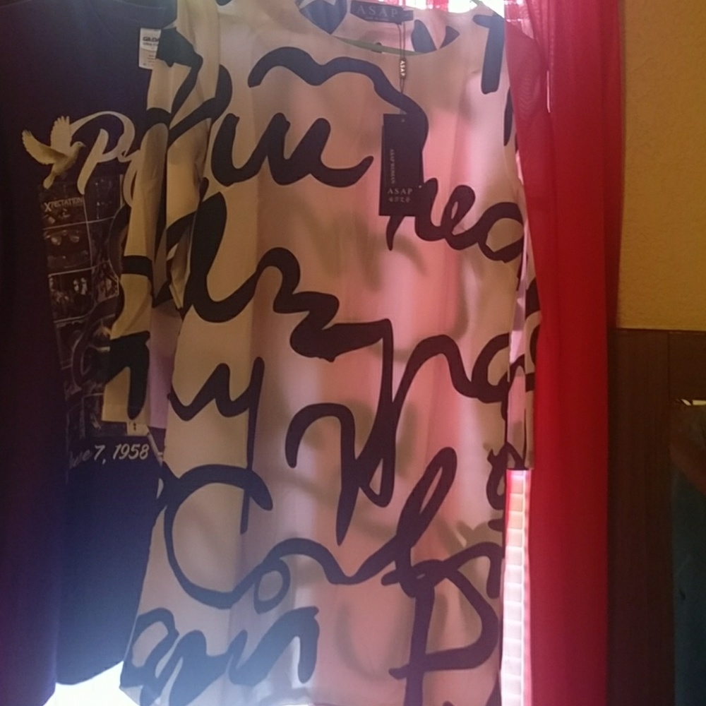 Letters on the walls dress