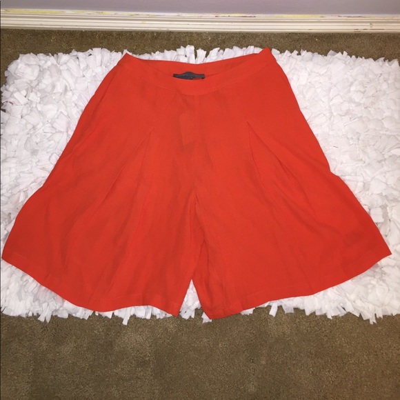 High waisted shorts - Picture 1 of 6